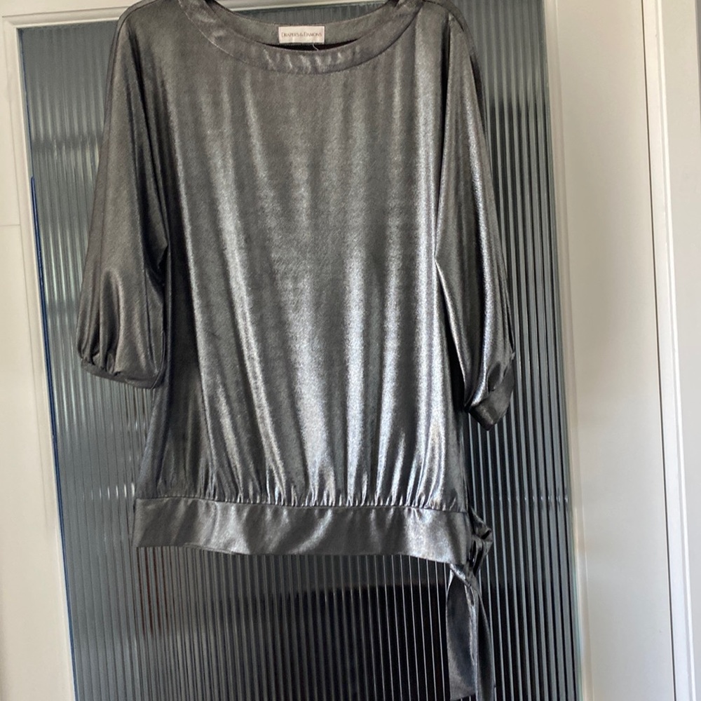 Drapers and Damon’s shirt